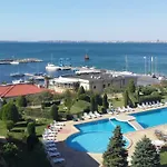 Riviera Complex 6 * Свети-Влас