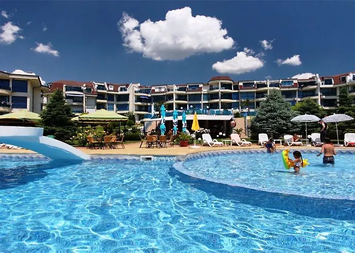 Otel Riviera Complex 6